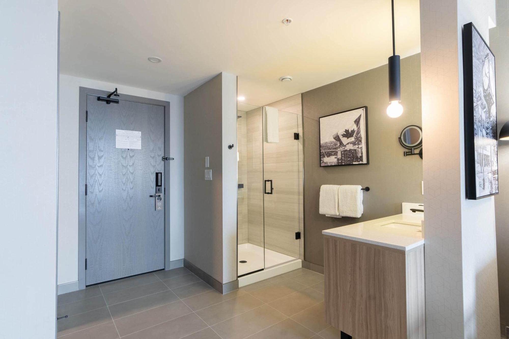 Sandman Signature Dartmouth Hotel & Suites Exterior foto